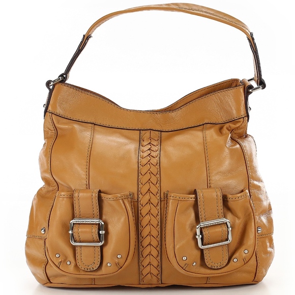 Tignanello Handbags - Tignanello 100% Leather Solid Tan Shoulder Bag